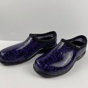 Sloggers Black and Purple Women's Rain/garden slip on shoes size 7